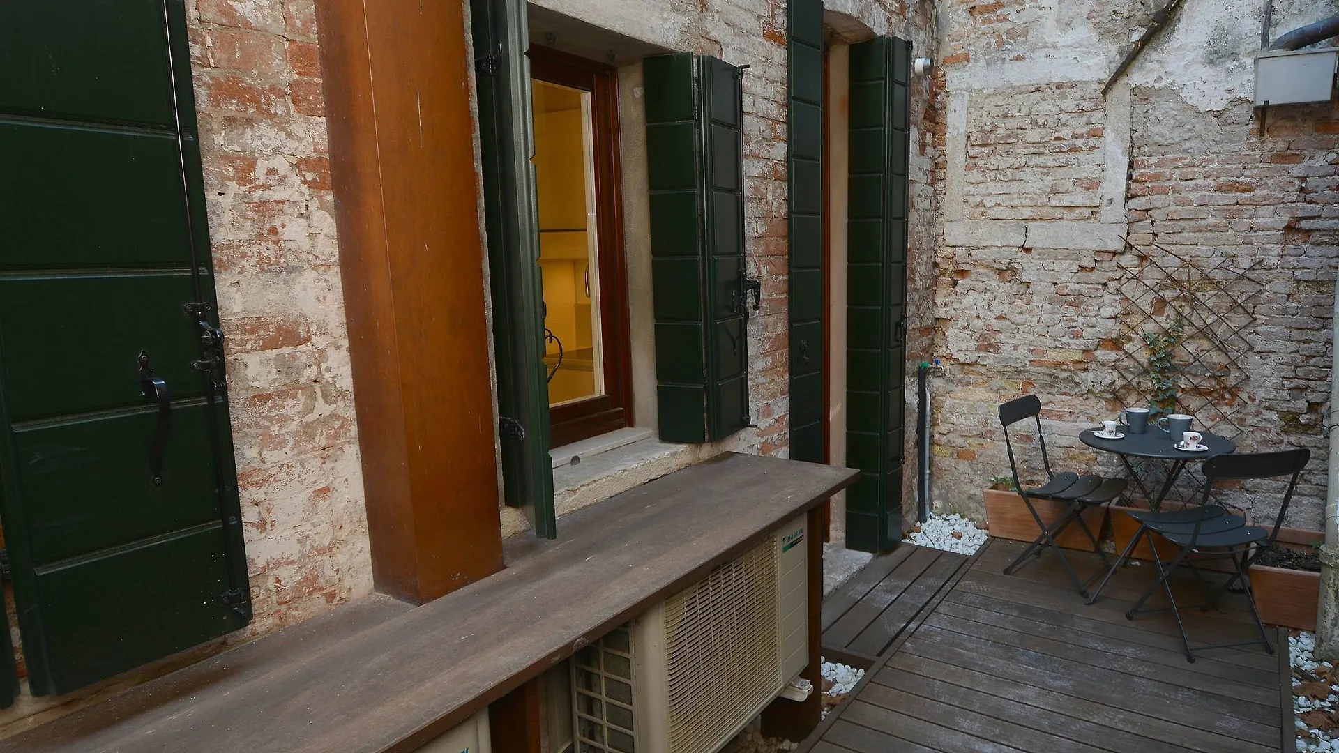 Guggenheim Museum, Cool, 4Pax Apartment Venice