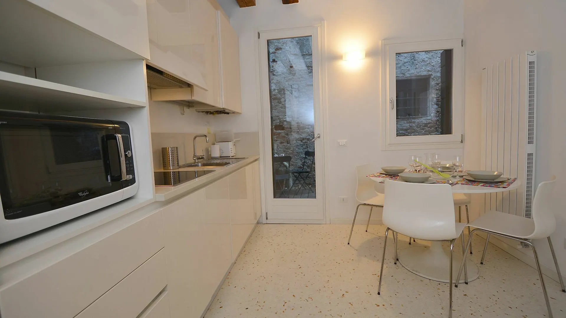 Apartment Guggenheim Museum, Cool, 4Pax