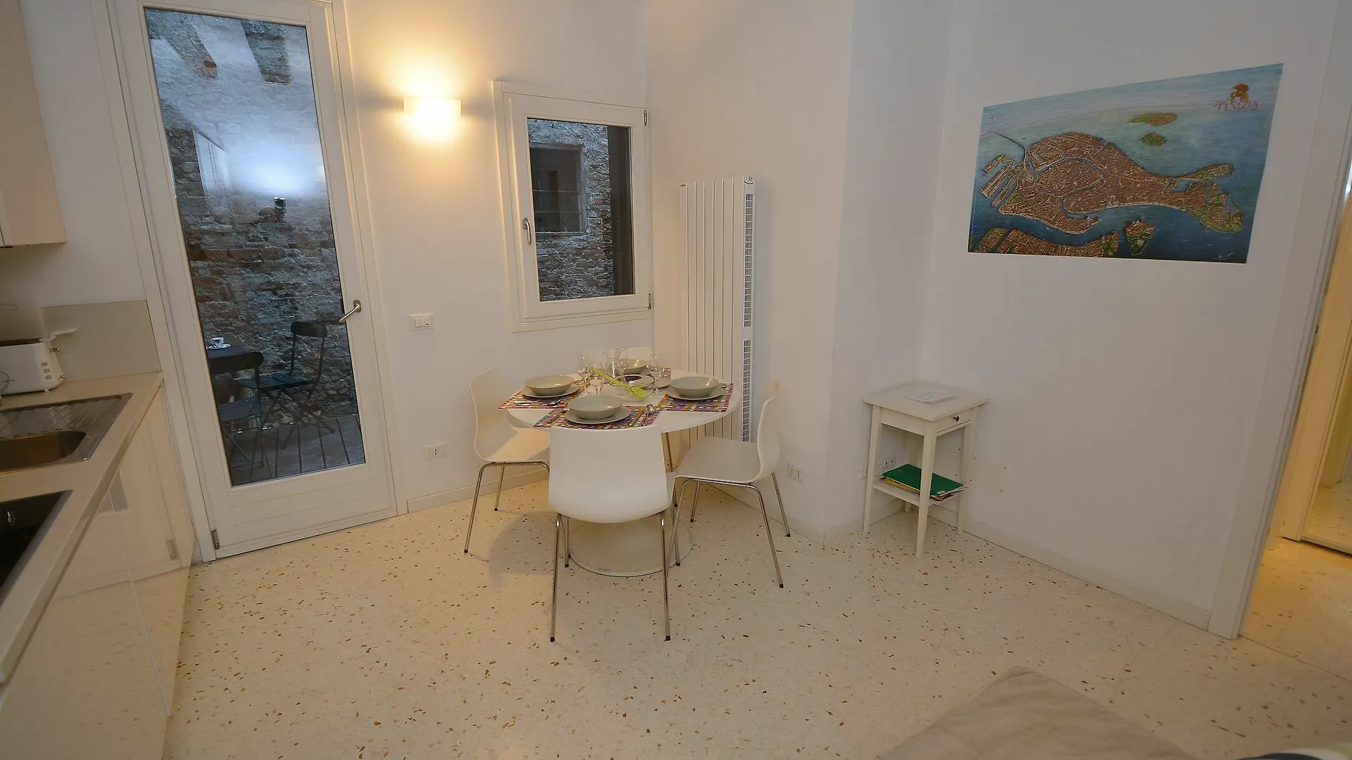 Guggenheim Museum, Cool, 4Pax Apartment