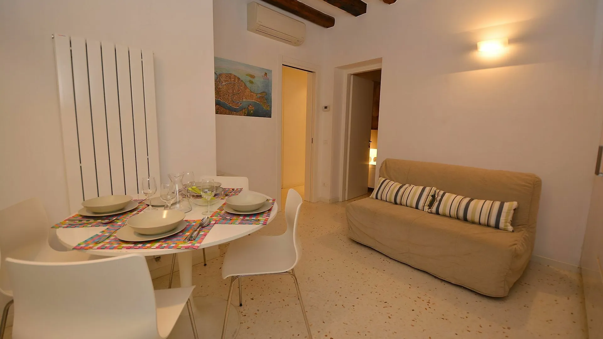 Apartment Guggenheim Museum, Cool, 4Pax